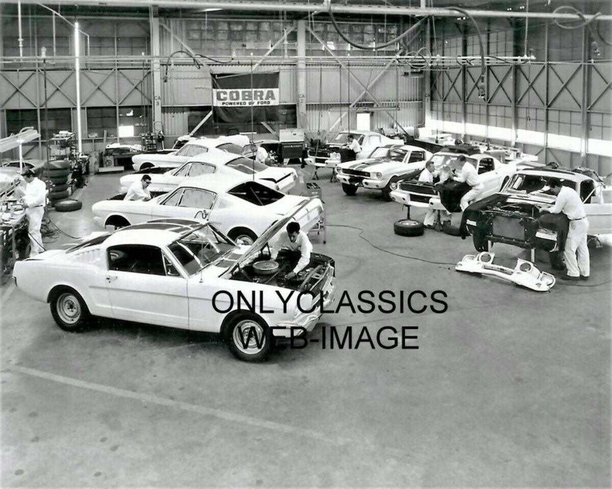 CARROLL SHELBY FORD MUSTANG GT COBRA FACTORY ASSEMBLY 8X10 PHOTO MUSCLE HOT ROD