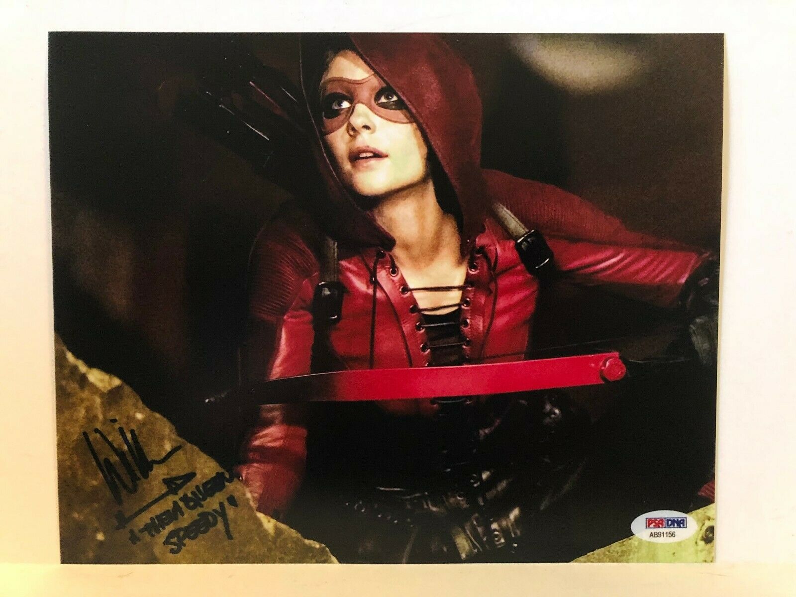 Willa Holland  'arrow' Signed 8x10 Photo Authentic Psa Dna Reprint