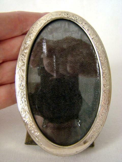 1920s SAART Miniature STERLING SILVER Oval Frame, Glass & Velvet Back, Stand