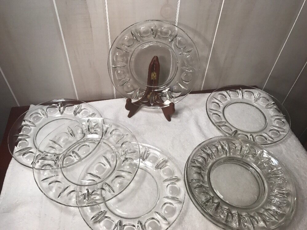Crystal 8 Lunch Plates Oval Dot Sterling Indiana Colony Classique