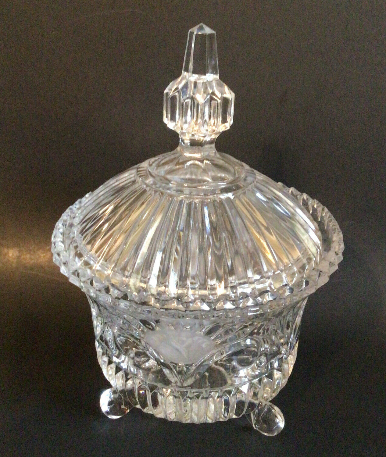 Beautiful Rose Accent Pressed Glass Crystal Dish