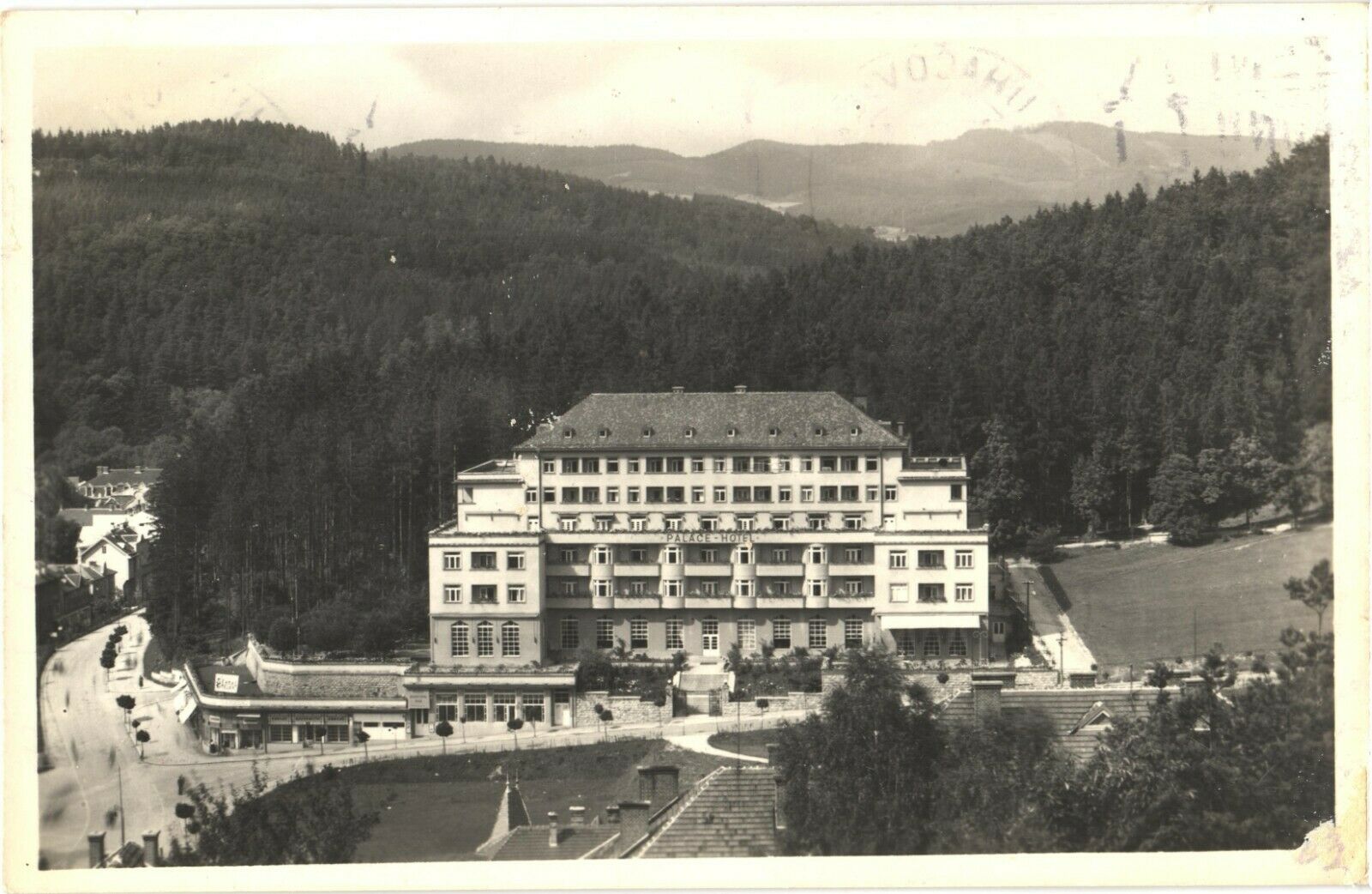 View of Palace Hotel, Spa Hotel Palace, Luhačovice, Czech Republic Postcard