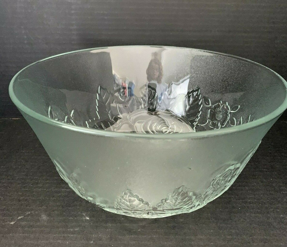Firna Clear Glass Dish Serving Bowl Textured  Floral Pattern Indonesia Embossed
