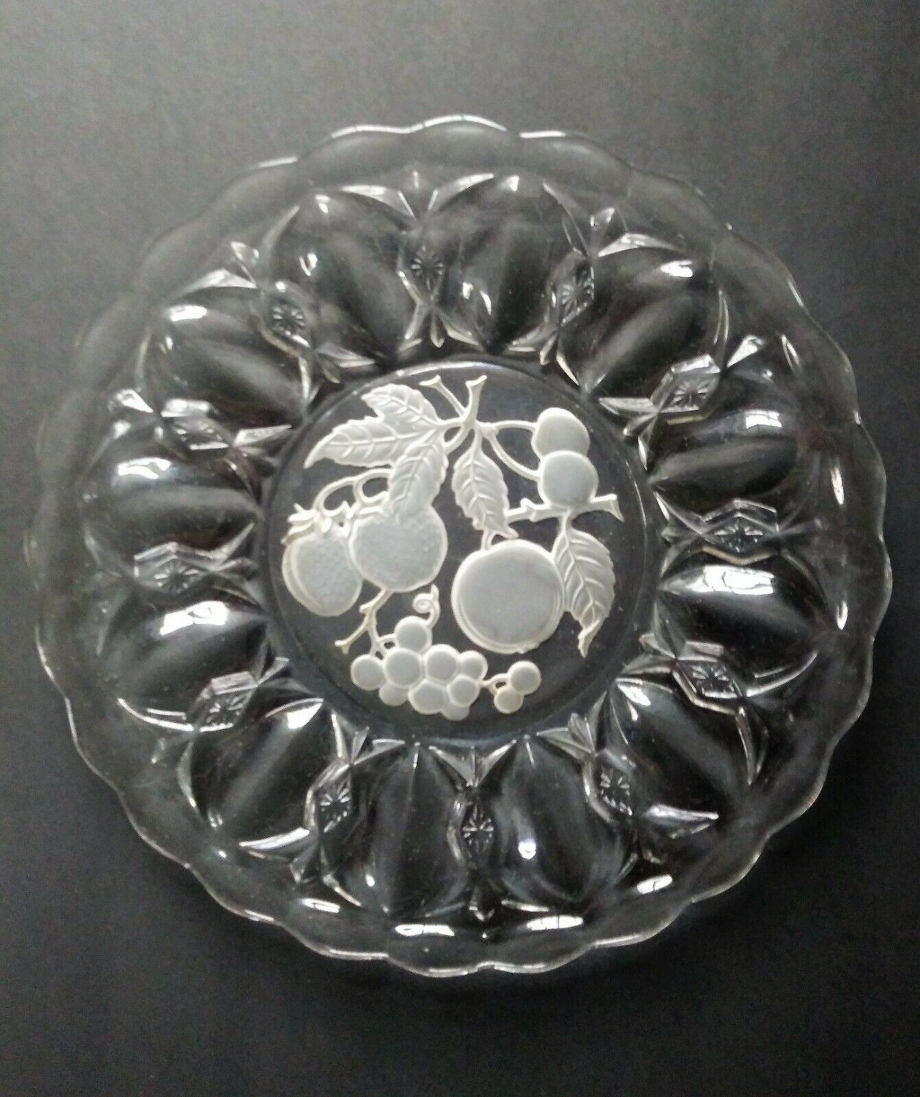 Vtg Set Of 7 Clear Glass 11" Dinner Plates W Frosted Fruit Pattern Center