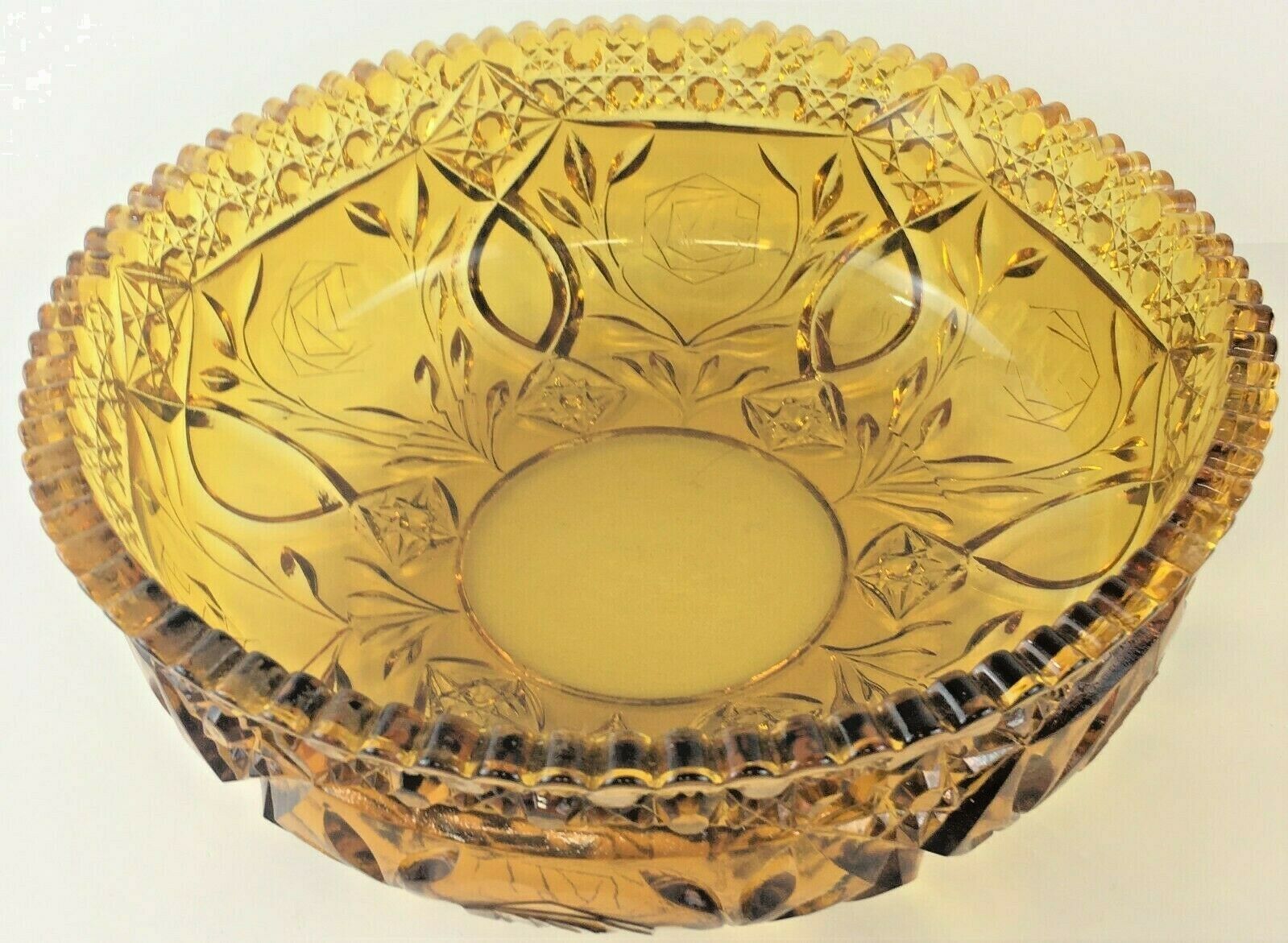 Vintage Pressed Glass Amber Heavy Round Centerpiece Serving Bowl 9 3/4
