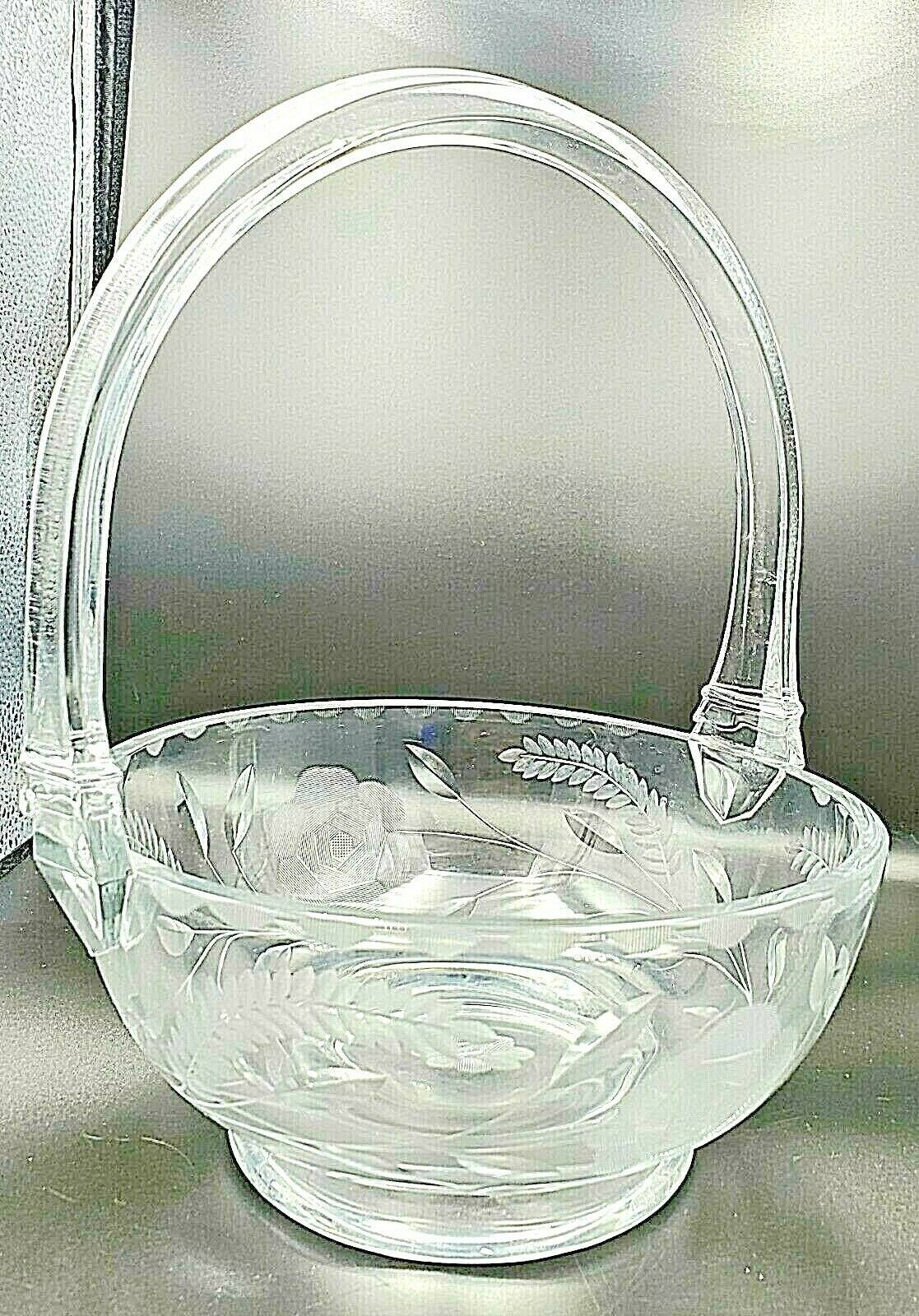 Vintage Steuben style Clear glass Basket With Etched Flowers 12